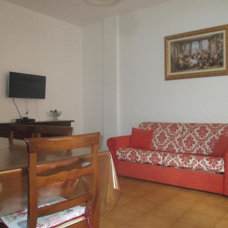 Palinuro Casa Vacanze "Donna Antonia" Екстериор снимка