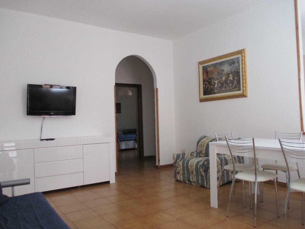 Palinuro Casa Vacanze "Donna Antonia" Екстериор снимка